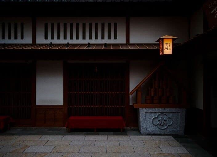 Tokina zoom lens WE E White Edition for Sony E format compatible 641323 wide-angle atx-m 11-18mm F2.8 APS-C