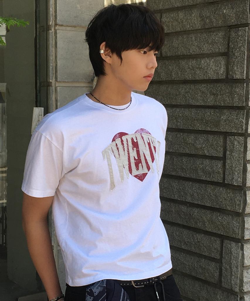 Eontaiteulseoul Untitled Crack Heart Applique Crop Short Sleeve White