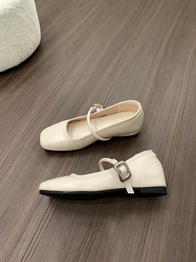 

Внутренние увеличивающие рост серебряные нишевые одинарные туфли женские летние новые корейская версия французского сказочного стиля на толстой подошве увеличивающие рост с сумкой на носке полушлепки 39