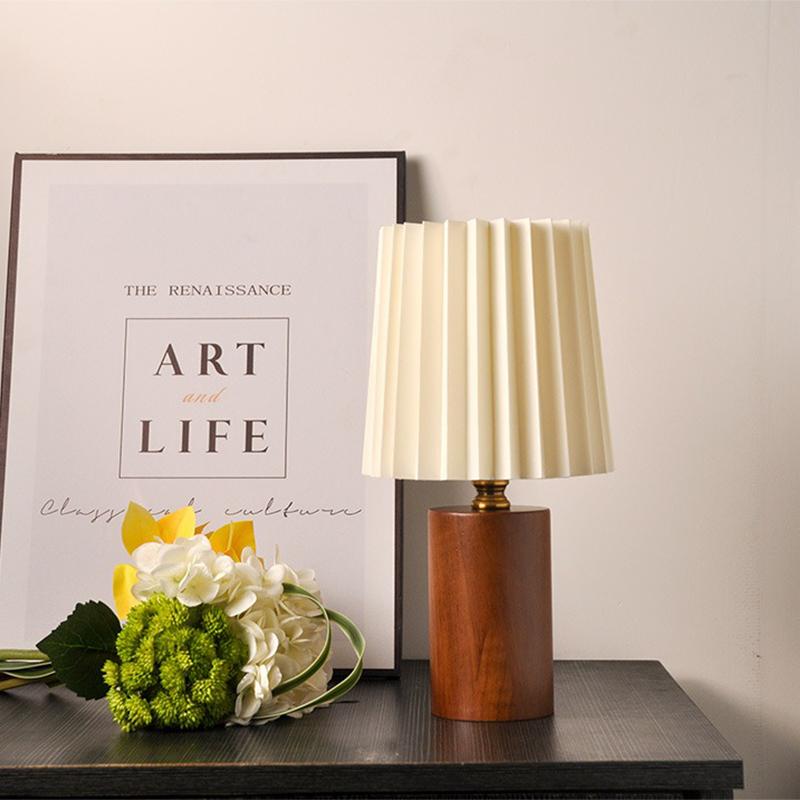 Retro Pleated Wooden LED Desk Lamp USB 3W for Living Room Home Bedroom Bedsides Atmosphere LED Night Light Decoration Table Lamp