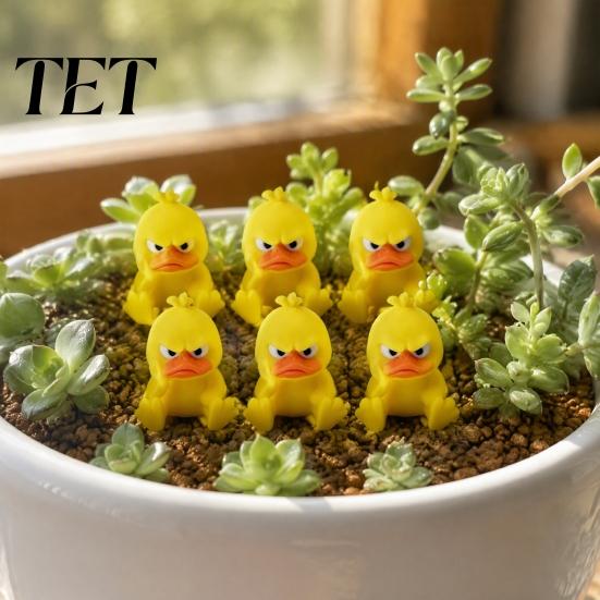 3D Printed Animal Statue Angry Yellow Duck Ornament, Funny Desk Cute Decor Decoration, Miniature Figurine for Home Office Collectible Mini Figure