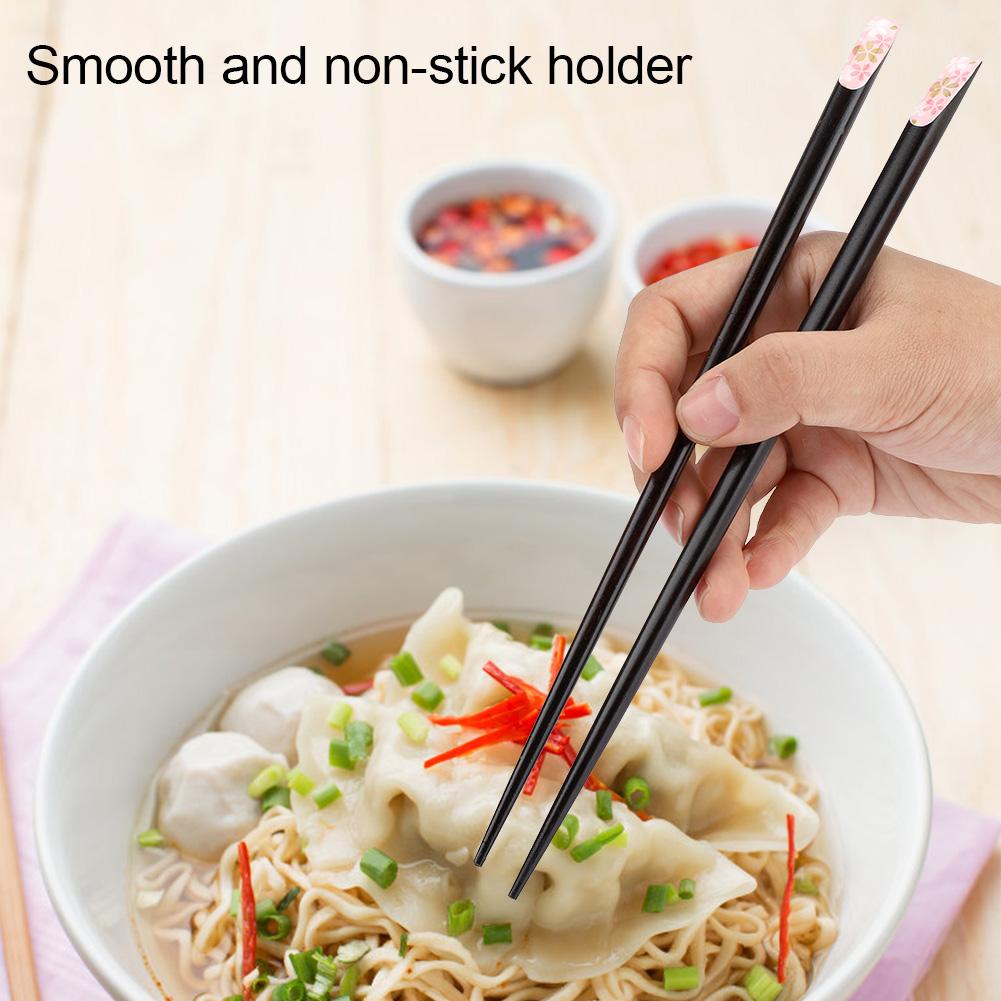 1 Pair of  Japanese Style Sakura  Pattern Reusable Durable Wooden Chopsticks (Pink)