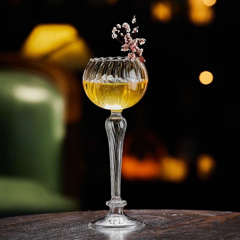 Creative Stemmed Glass for Wine, Champagne, and Cocktails – Elegant Goblet for Parties and Home Use