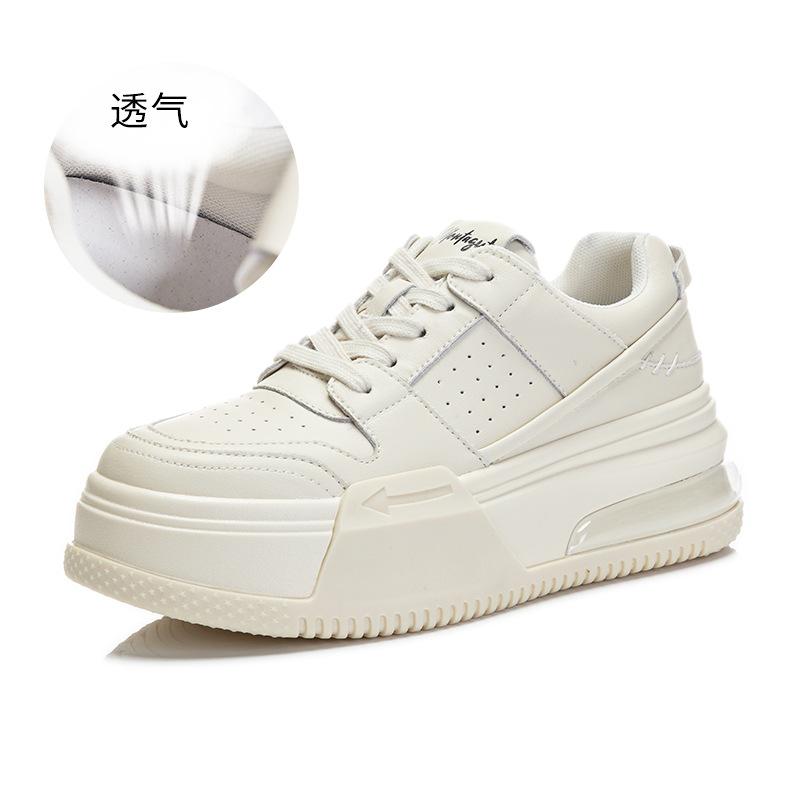 

Suction film sole leather little white shoes women s 2025 spring new thick-soled heightening board shoes flat-soled single shoes women s sports women 35 бежевый