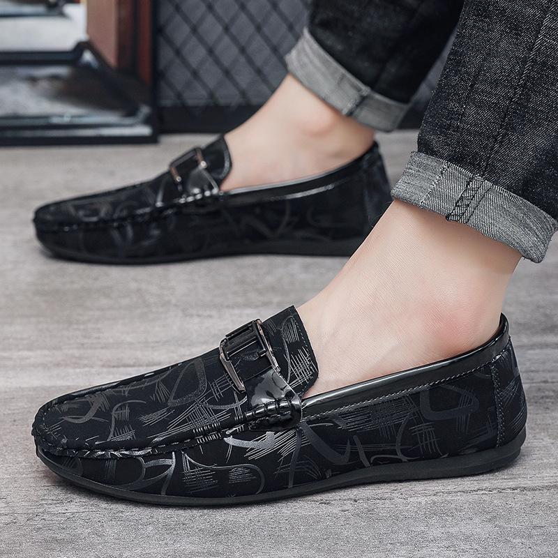 

Summer new 2024 versatile trend men s shoes soft leather soft sole wear-resistant Doudou shoes fashion classic business loafers 39
