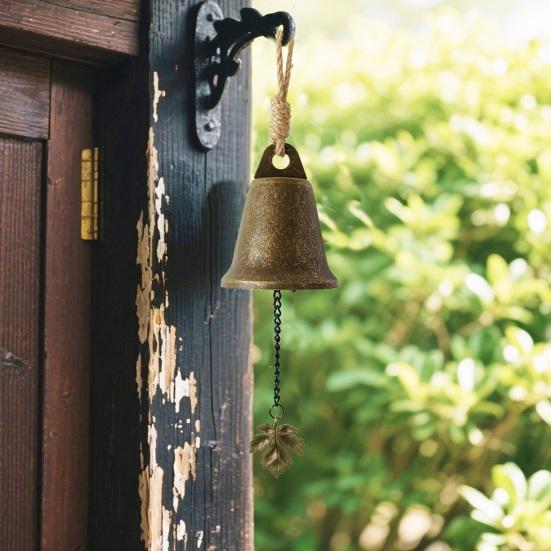 Vintage Závěsný Zvonek Rustikální Kovová Větrná Zvonkohra Retro Závěsný Větrný Zvonek se Sovou nebo Listovým Přívěskem pro Domácí Vchod Farmářský Zahrada Dekorace