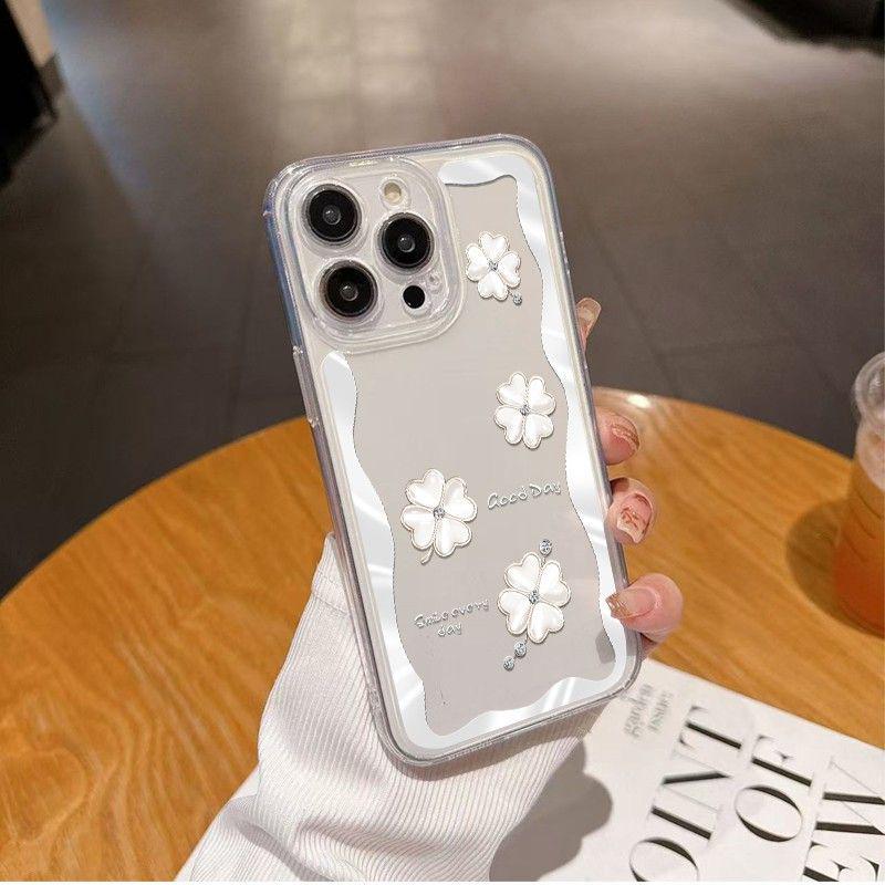 

Мягкий чехол «Четырехлистный клевер» для Apple 17/16 Pro Max: Мультяшный дизайн с мелкими отверстиями (Модели 13/14/15) Apple 7 Plus