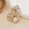 Women Brooch Sparkling Rhinestone Imitation Pearl Inlaid Gourd Shape Anti-Exposure Buckle Suits Sweaters Cheongsam Badge Outfit Accessory