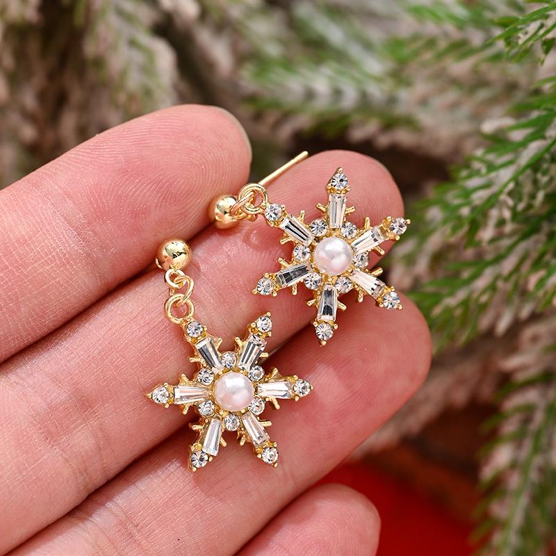 European & American Christmas Zircon Snowflake Imitation Pearl Tassel Earrings
