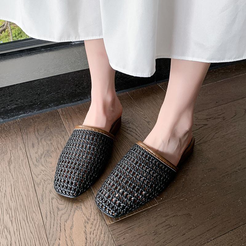 

Мода 2025 Горячая Распродажа Женская Обувь Закрытый Носок Женские Тапочки Мода Улица Ажурные Новые Повседневные Лаконичные Удобные Плоские Тапочки 40 чёрный