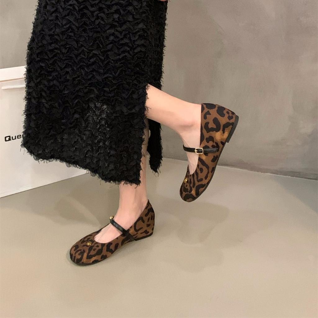 Inner Heightening Leopard Print Mary Jane Single Shoes Women's Shoes 2025 Spring and Autumn Retro Suede with Skirt French Evening Shoes