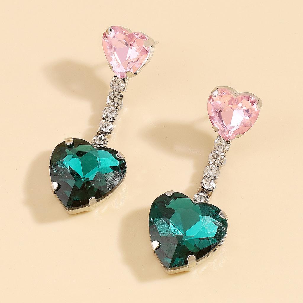 Ženské a jedinečné geometrické náušnice Love-heart se zirkonem na Valentýna
