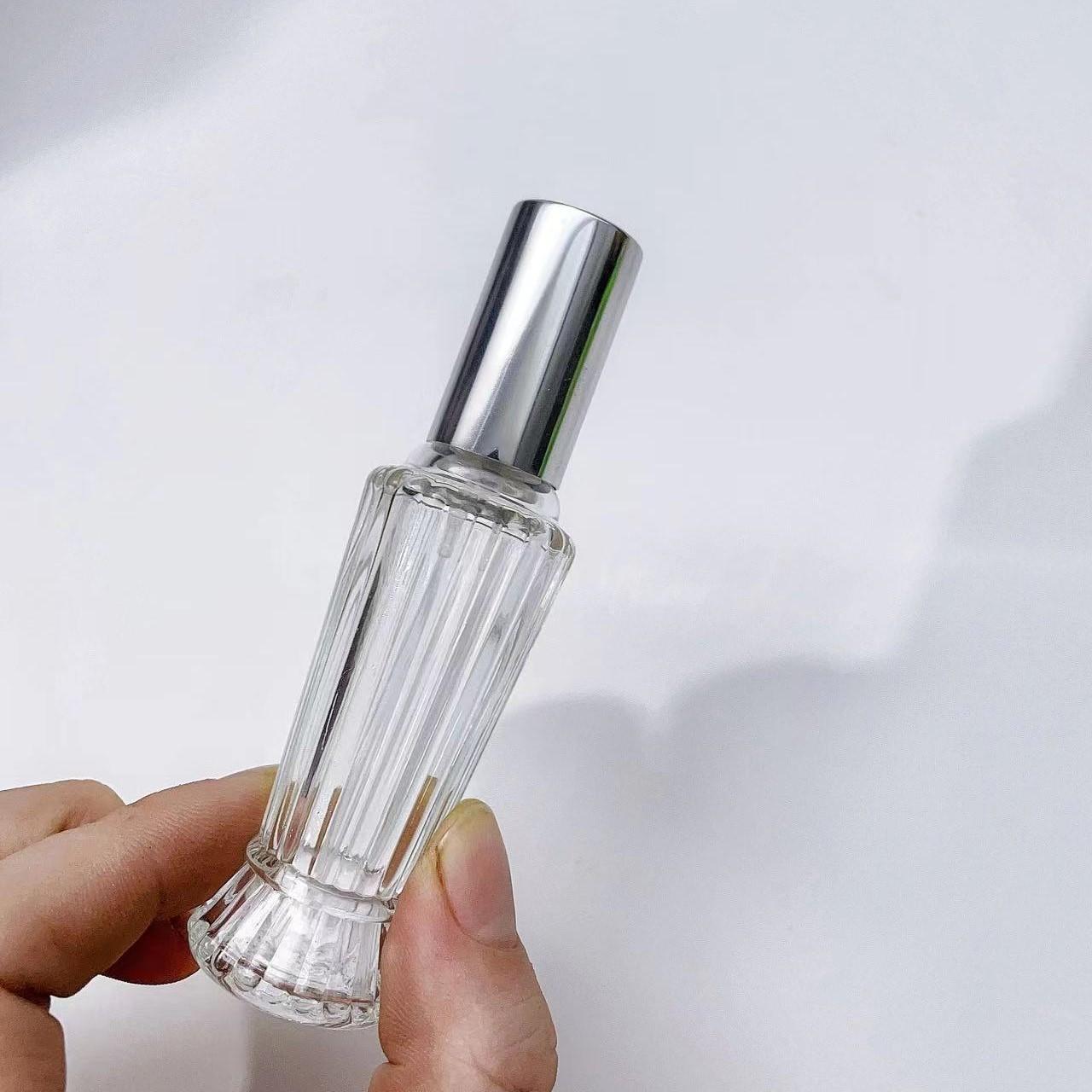 12ml Empty Spray Bottle Glass Portable Perfume Bottle Fine Mist Sprayer Refillable Cosmetic Packaging Bottles for Travel серебряный