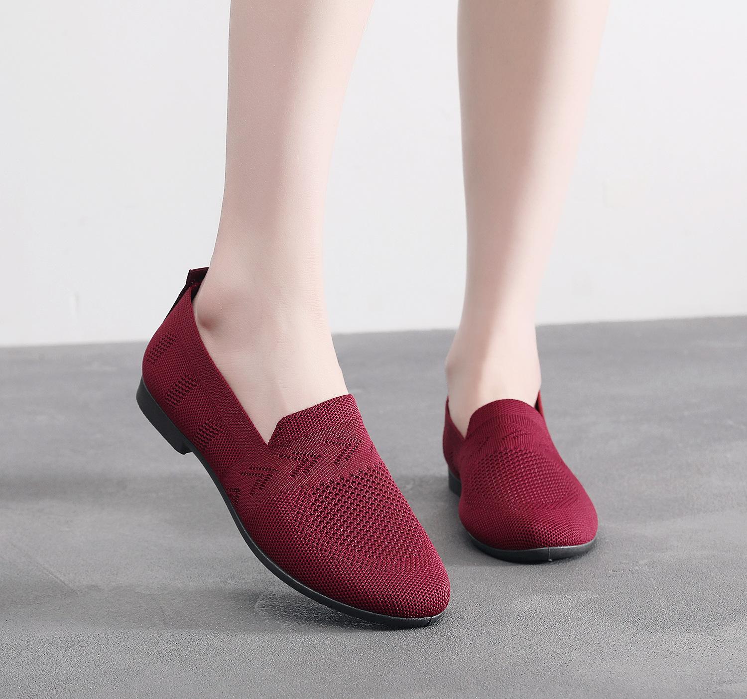 

Верхние одинарные туфли из ткани, женские однотонные сетчатые туфли, летающие плетеные повседневные туфли для мам с круглым носком и плоским дном, рабочие одинарные туфли с одной педалью 41 темно-красного