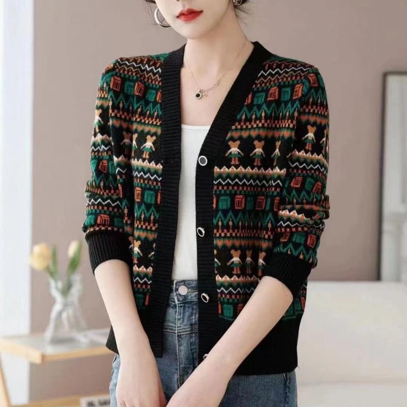New Autumn and Winter Jacquard Knitted Cardigan Women's Loose Small Sweater Jacket Versatile Outerwear Top