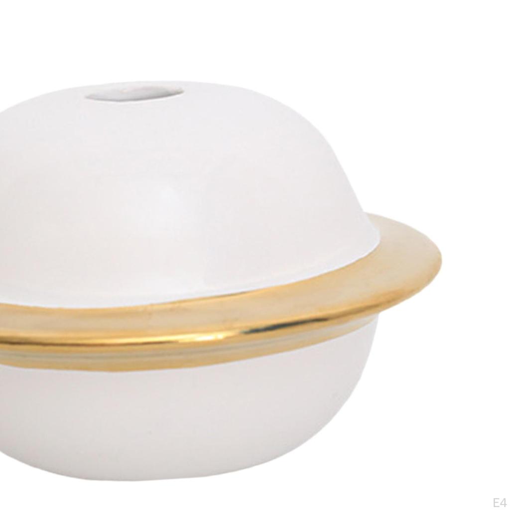 Astronaut Statues Sculpture Figurine Ornament Home Arts and Crafts Desktop Accessories Tabletop