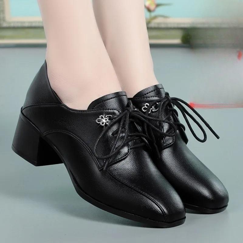 Single Shoes Women's Spring and Autumn Leather Shoes Thick-heeled Lazy Shoes