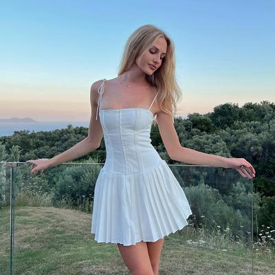 Μίνι φόρεμα με γραβάτα με πλισέ κρεμάστρα για γυναίκες E-girl Ρούχα αισθητικής δεκαετίας 2000 Αμάνικα τετράγωνο λαιμόκοψη κοντά φορέματα