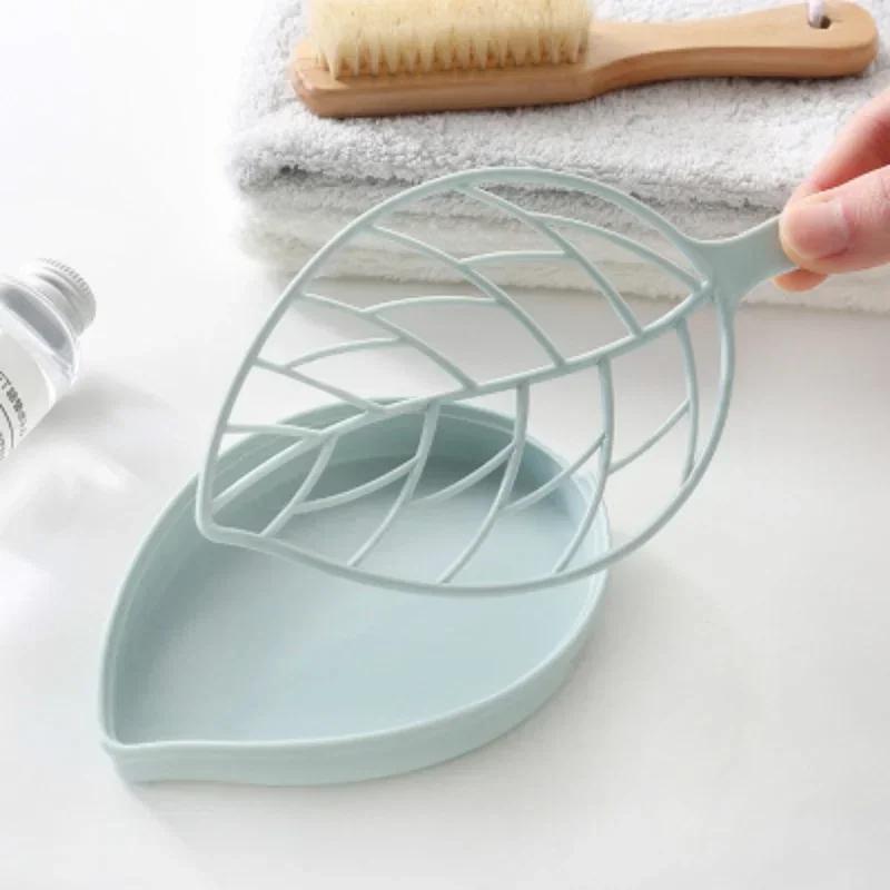 Bathroom Supplies Leaf Shape Soap Dish Tray Drain Plastic Soap Saver Holder for Shower Household Convenience Accessories Tools
