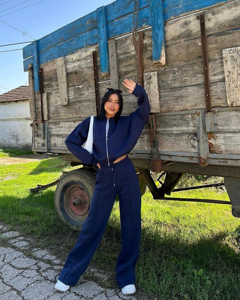 Women's Grey Cropped Zipper Hoodie and Loose Fit Sweatpants Casual Lounge Set