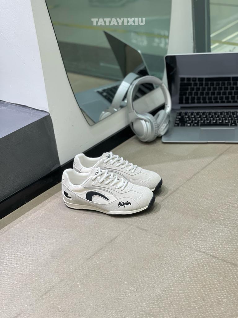 Retro inner height increase leather red German training shoes women's 2025 autumn new casual fashion versatile light breathable tide