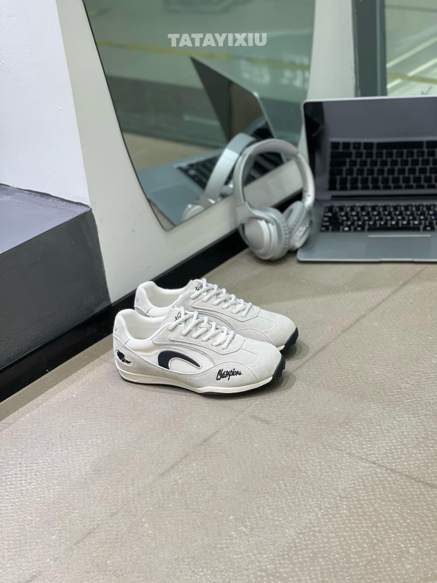 

Retro inner height increase leather red German training shoes women s 2025 autumn new casual fashion versatile light breathable tide 40