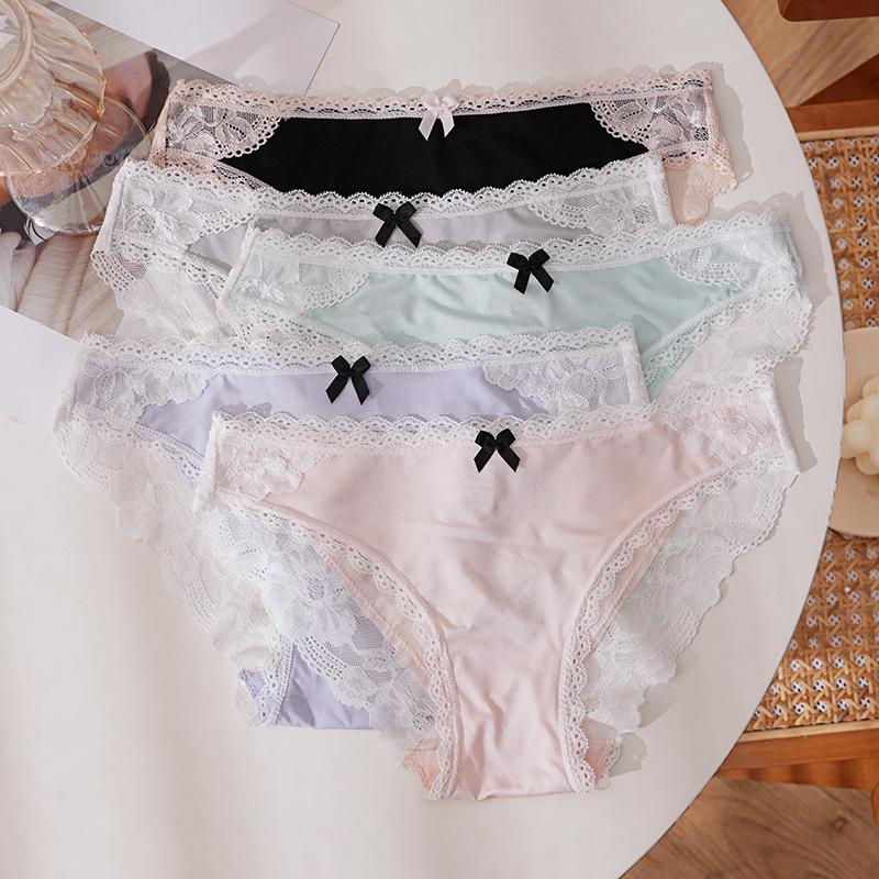 Women's Sexy Low-Rise Briefs Lace Patchwork Seamless Underwear Ice Silk Quick-Dry Body-Hugging Briefs