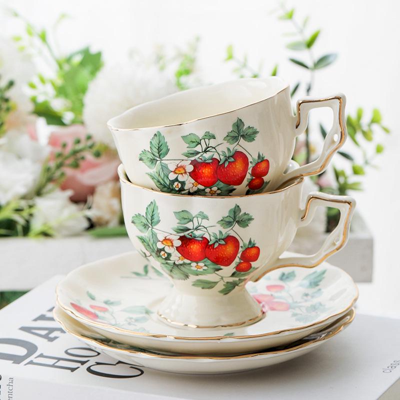 European Ceramic Retro Coffee & Tea Cup Set with Saucers