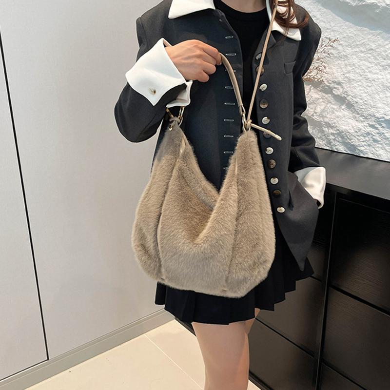 Yogodlns Handbag Faux Plush Bag Temperament Armpit Women's Hobo Bag Large Capacity Shoulder Bag Winter New Design Handbags