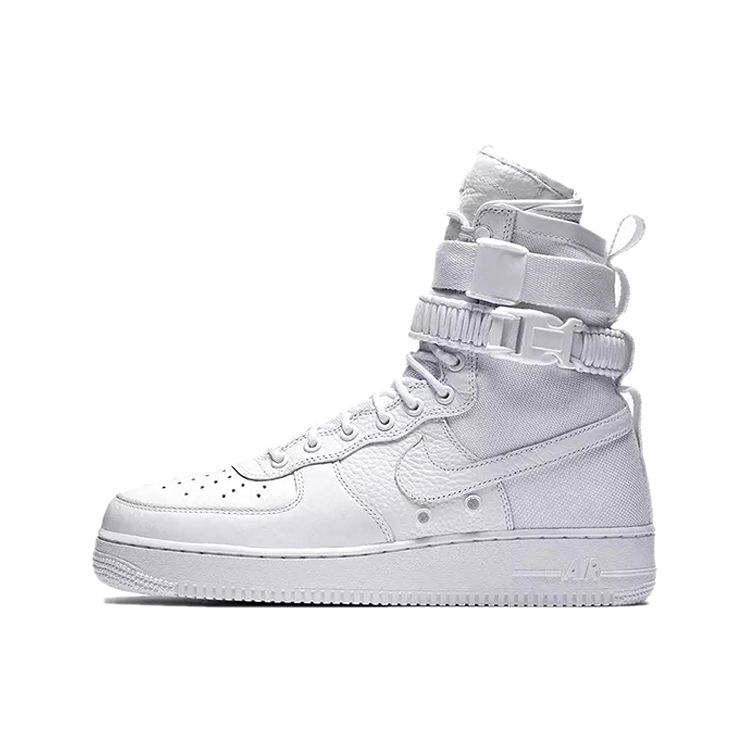 

Кроссовки унисекс Nike SF Air Force 1 QS белые 903270-100