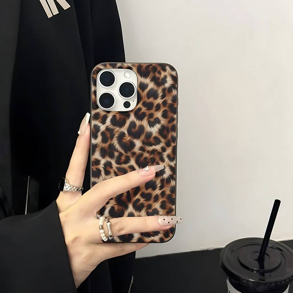 Classic Leopard Cheetah For IPhone 16 15 11 12 13 14 17 Pro Max PLUS Pro Soft Corrugated Silicone Back Phone Case