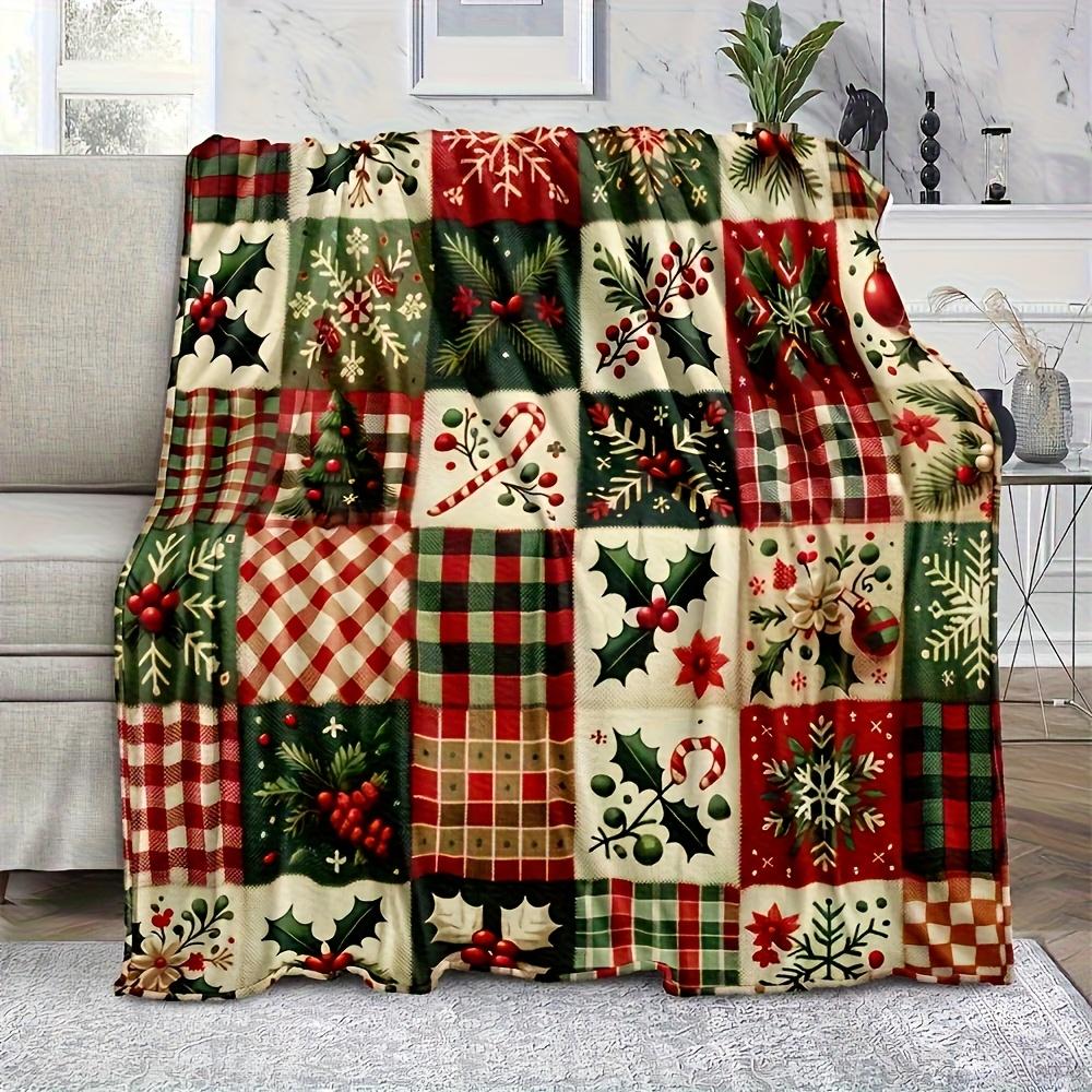 Coperta Decorativa Patchwork in Flanella con Fiocchi di Neve Natalizi, Agrifoglio, Plaid e Motivi a Bacche per Divano Letto
