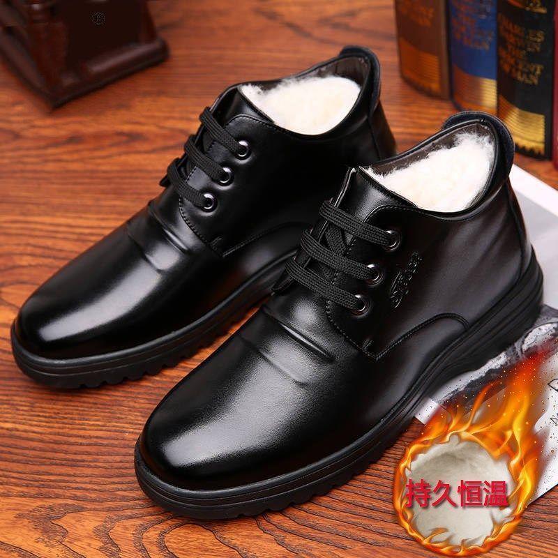 2025 Winter Velvet Thickened Leather Men's Shoes Warm Cotton Shoes Middle-aged and Elderly Lace-up Men's Shoes Non-slip Comfortable Soft Sole