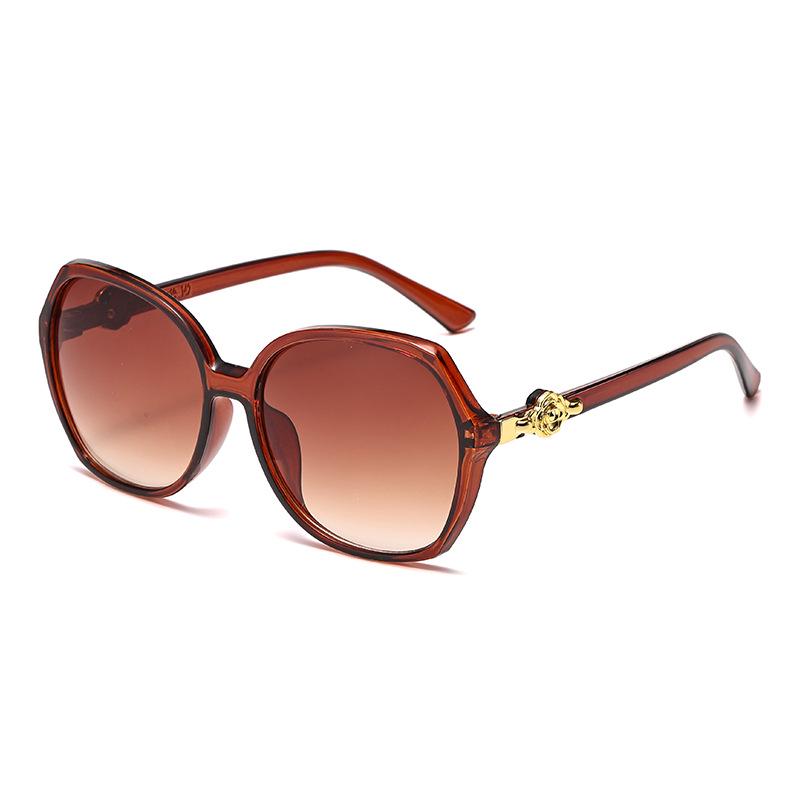Elegant 2026 Women's Sunglasses - European & American Fashion, UV Protection, High-End Design