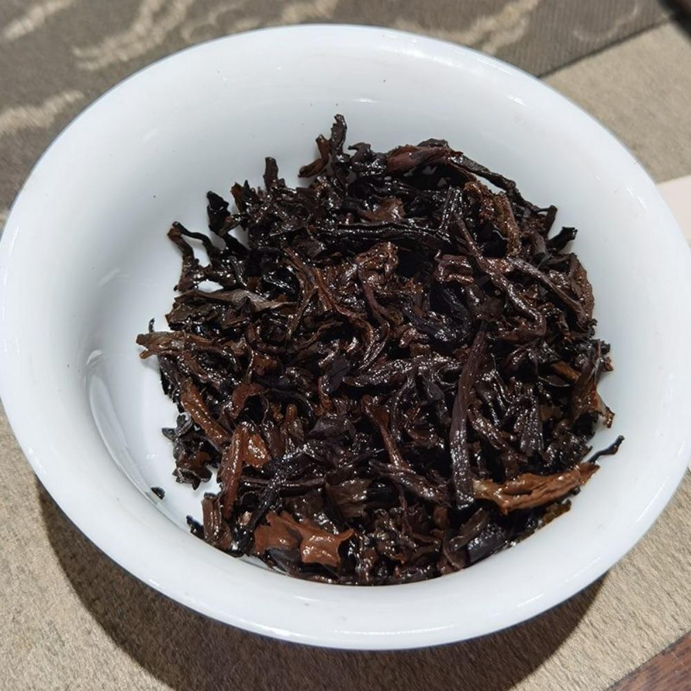 Jin De Pu'er Tea 2022 Five Sons Songfu 200g Aged Raw Tea Premium Yunnan