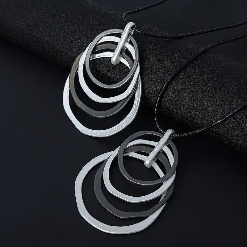 Women'S Long Sweater Chain, High-Grade Alloy Ring Rope, High-Grade Induction Gold Necklace.