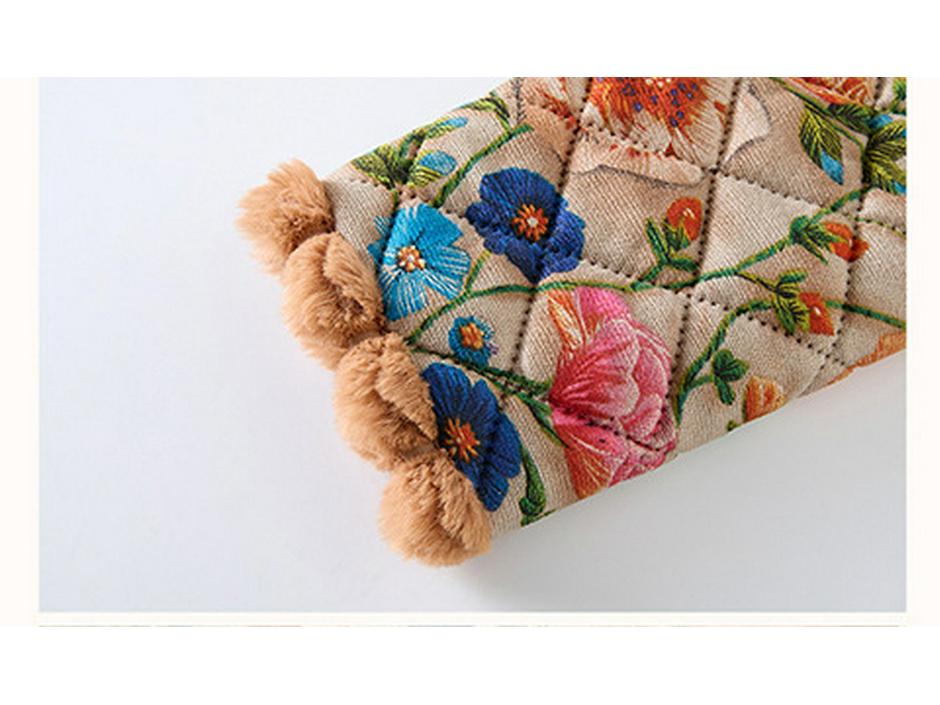 2025 Winter Stylish Floral Velvet-Lined Mid-Length Cotton Coat for Women - Elegant and Warm Autumn/Winter Outerwear