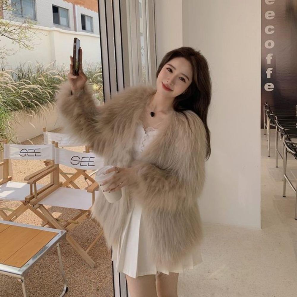 Winter New Imitation Raccoon Fur Coat Female Fox Hair Young Short Small Internet Celebrity Woven Imitation Fur Coat