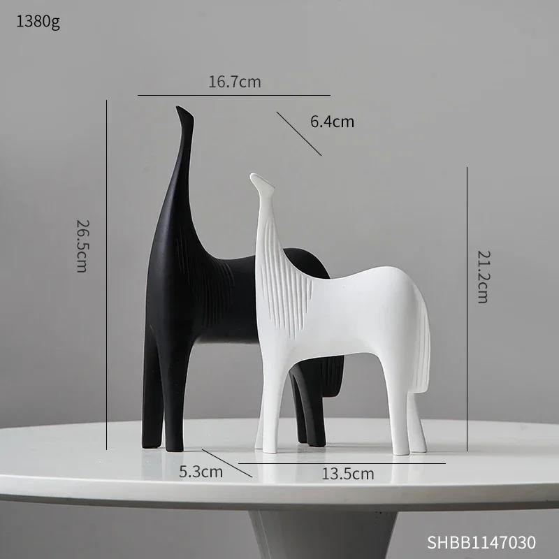

Простой домашний декор, абстрактная 2-х шт. статуя лошади, декор для гостиной, скульптура животного, офисный стол, аксессуары, украшение из смолы, подарок
