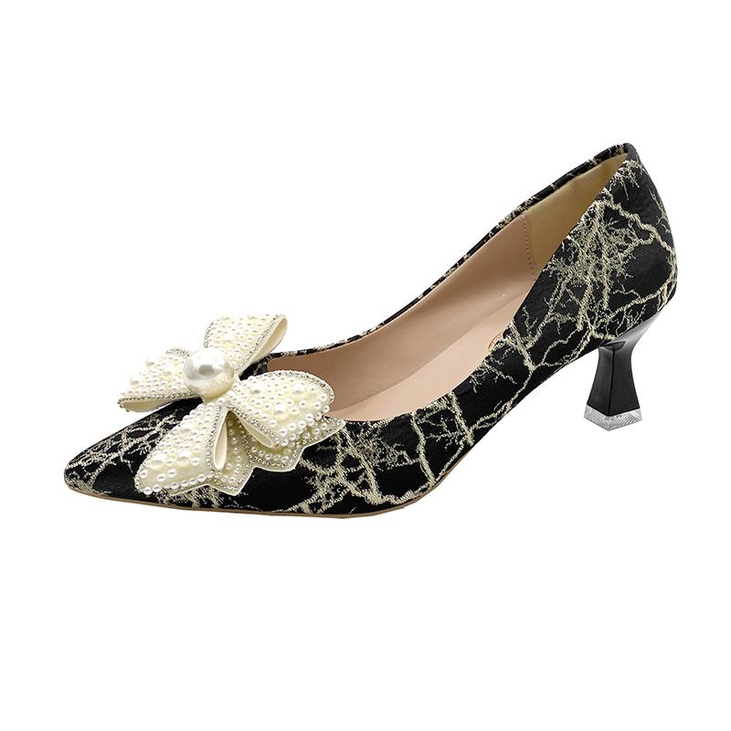 

Banquet Single Shoes Autumn New Pointed Toe Shallow Mouth Knit Bow Pop Foot Non-Slip Fashion Stiletto Heels 34