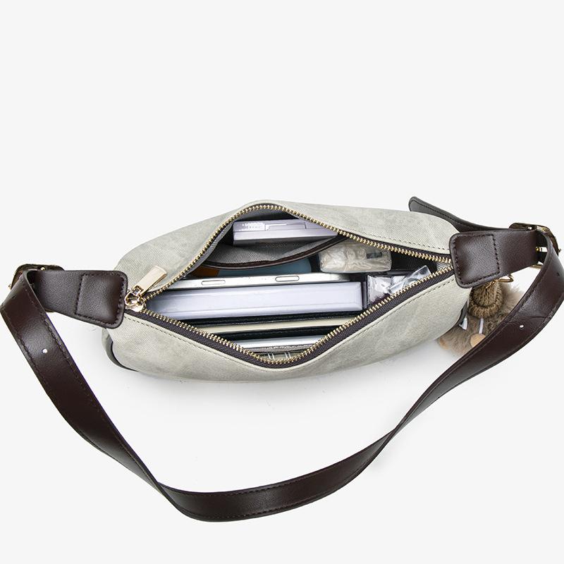 Versatile Korean version trendy texture woven pattern women's bag 2025 new foreign style casual messenger bag fashionable one shoulder dumpling bag