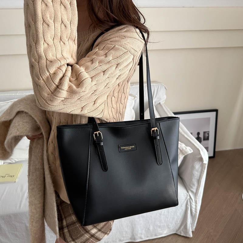 Stylish And Versatile Retro Tote Bag For Women In Chic Black Khaki And Brown Shades