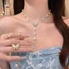 18K Gold-Plated Butterfly Pearl Bow Necklace with Diamond Inlay – Light Luxury Collarbone Accessory for Women