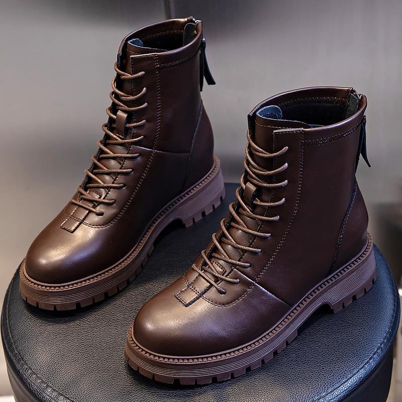 Leather Martin boots women's autumn 2025 new thick heel retro casual short boots children's British medium boots women's boots