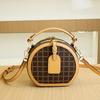 Women's Commuting Bag 2026 New Model Small Round Bag, Light Luxury Shoulder Bag, Vintage Pattern Crossbody Bag, Fashionable Casual Handheld Round Bag
