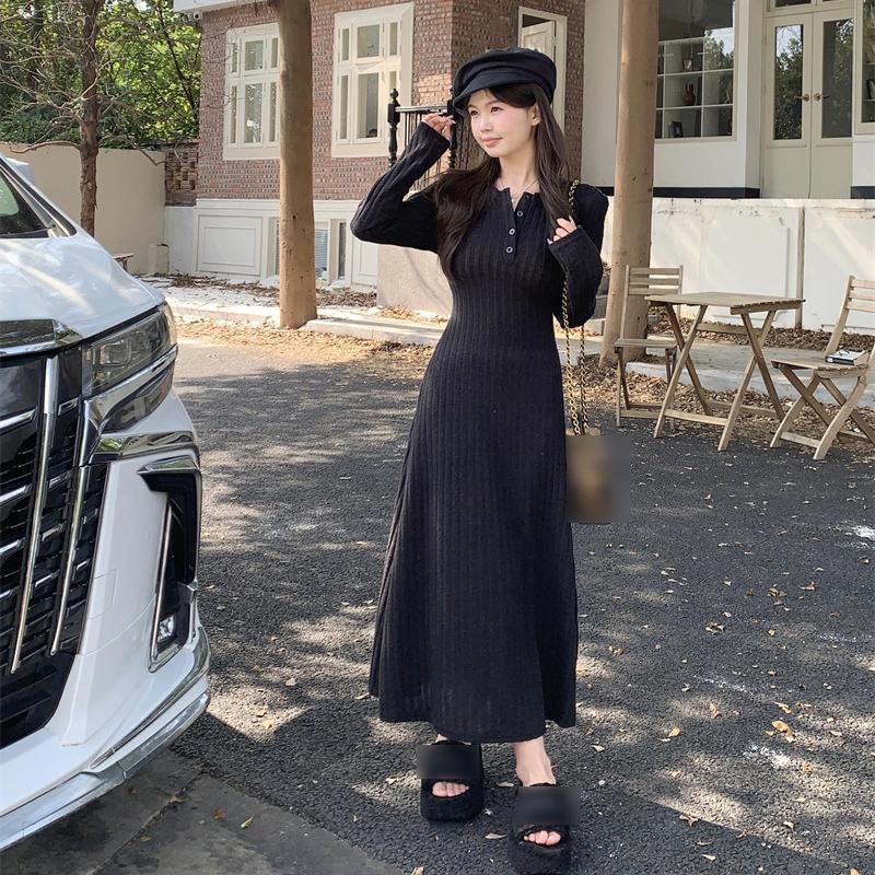French Style Long Sleeve Knitted Dress Vintage Waist Cinching A- Line Skirt Women Autumn Winter Slimming Inner Wear