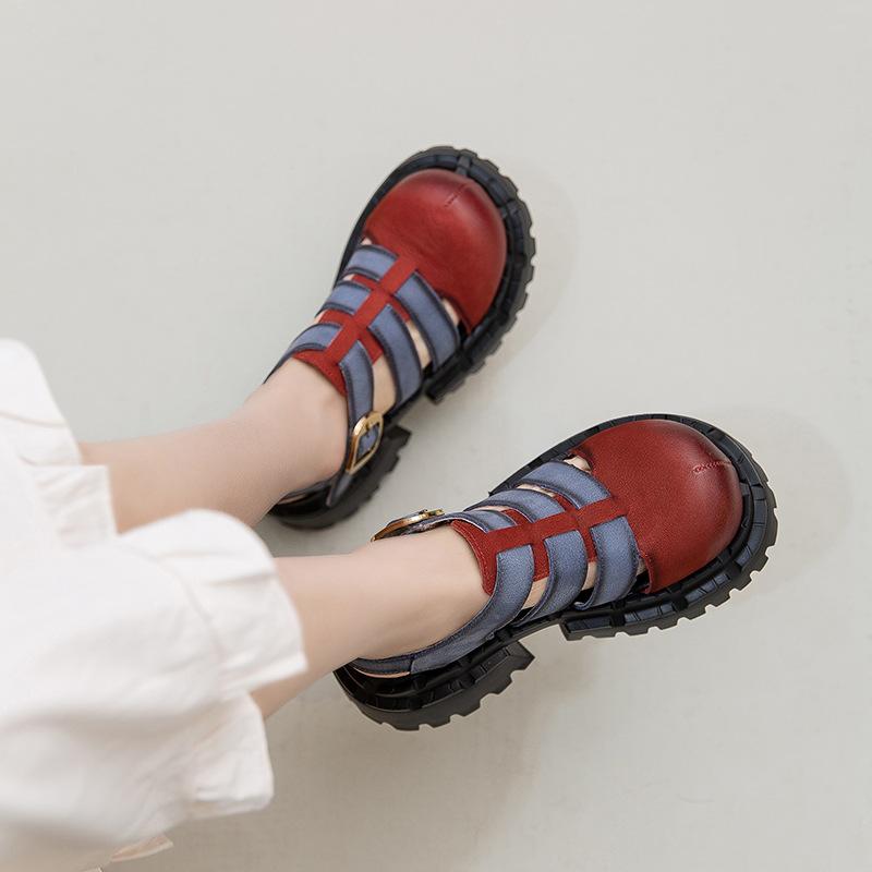 2026 Sommer Damen Sandalen aus echtem Leder Einzigartiges Design Plateau Freizeitschuhe Ugly Chic Mary Janes Macaron-Farben