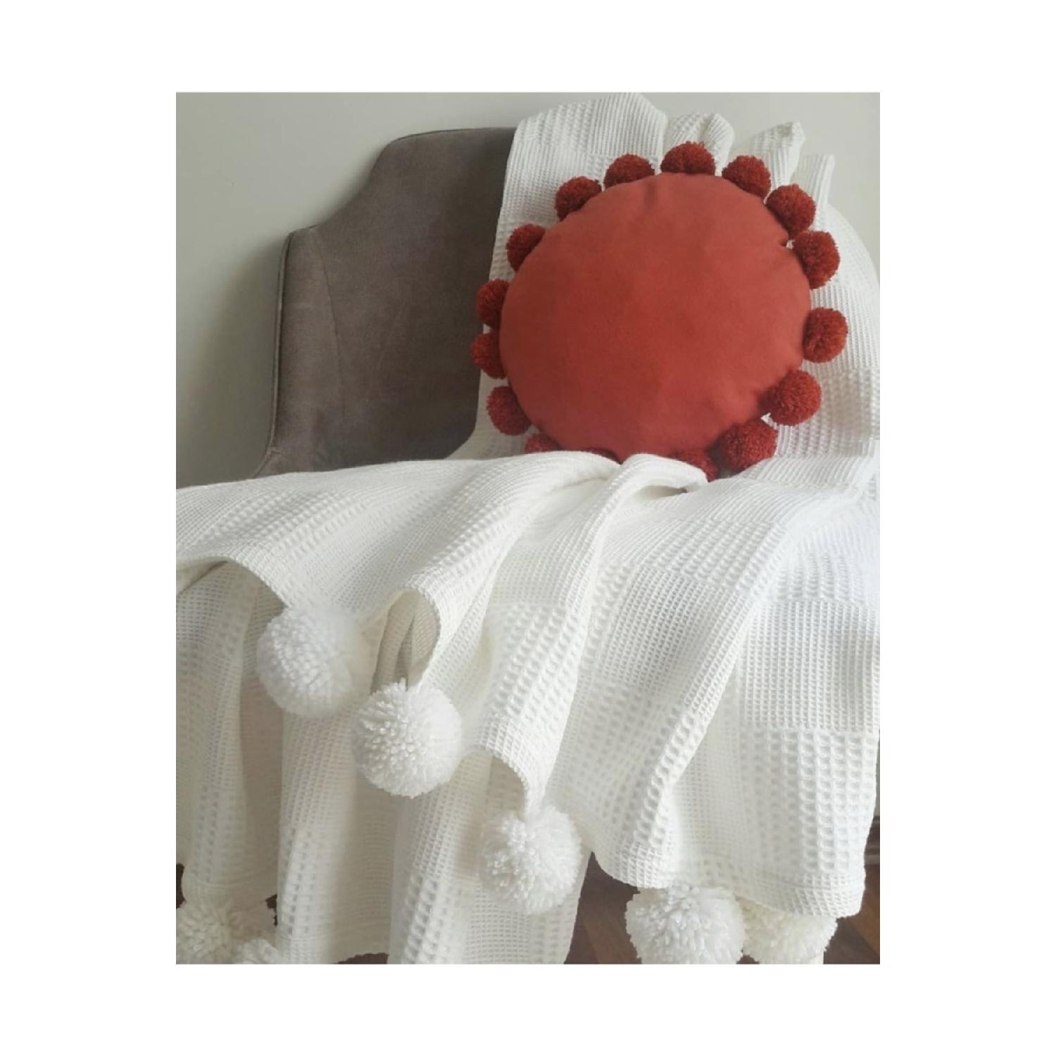 

Одеяло для телевизора с сотовым узором с помпоном - покрывало для кровати