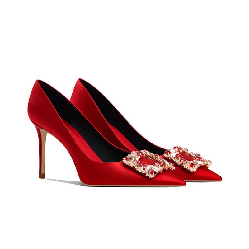 2025 New Red High Heels Wedding Shoes Rhinestone Pointed Toe Thin Heel Bride Bridesmaid Shallow Dress Pumps Women127