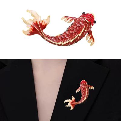 Broche poisson rétro représentant la chance et la richesse Broche poisson adorable Convient aux créateurs de tendances qui aiment les bijoux distinctifs